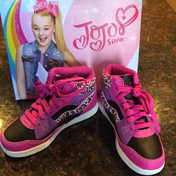 jojo tennis shoes